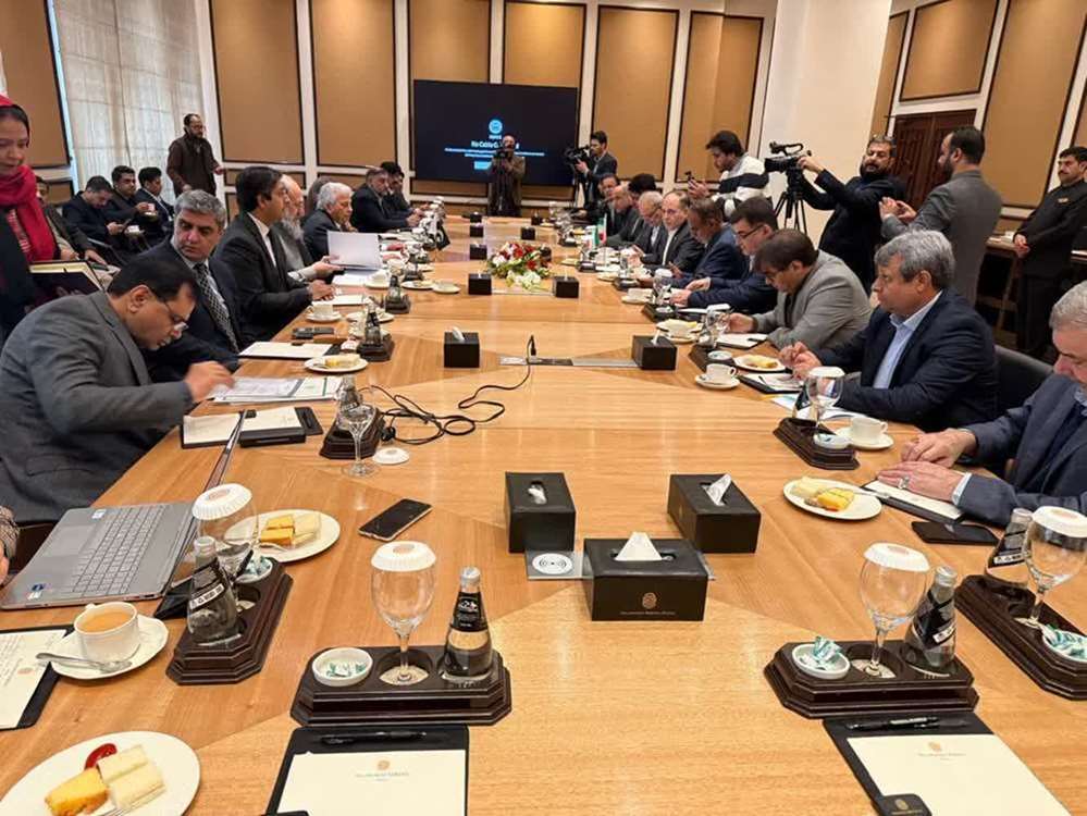 Tarım Bakanı'nın Pakistan ziyaretinde bir araya gelen heyet, iki ülke arasında tarım ticaretini artırmak için görüşmeler yaptı. 